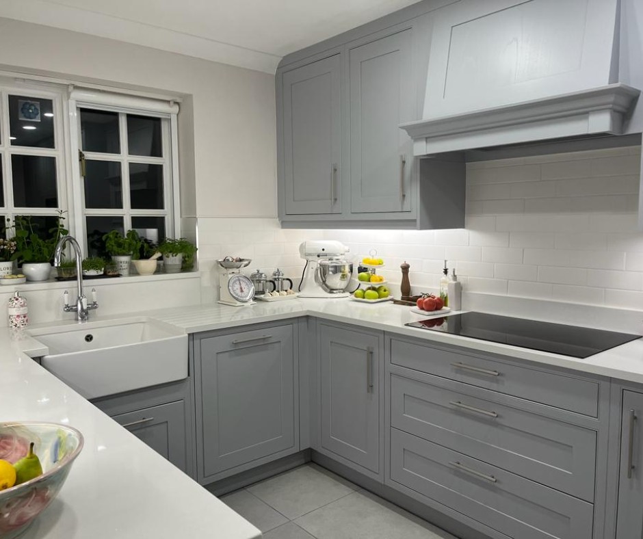 Traditional Small Kitchen 2