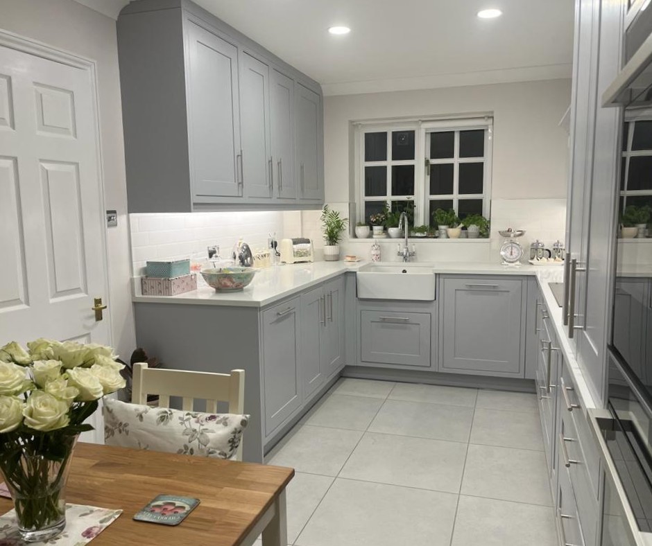 Traditional Small Kitchen